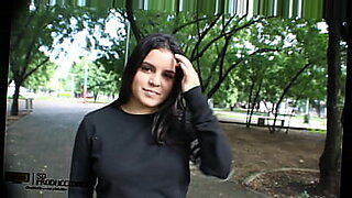 chica-argentina-caminando-desnuda-en-chile