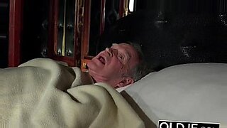 old dad fuck sons wife in 3gpking