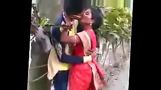indian college girl funking in the car and cum in side the pussy