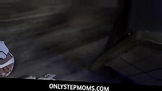 stepmom an stepson fuck in the kitchen