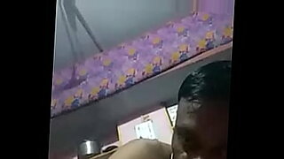 mom-sees-if-her-son-is-gay-xvideos