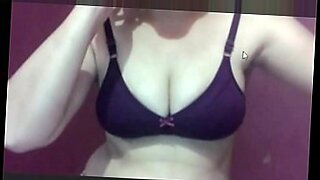 videos-porno-mama-me-visita-por-las-noches