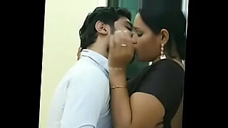 mom-sees-if-her-son-is-gay-xvideos