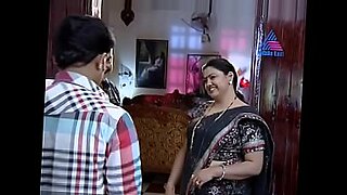 mom and san sexy videos full