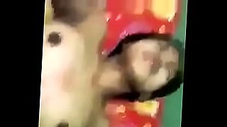 hentai-colegiala-quiere-que-la-esposen-y-violen