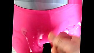 couple pissing in each other mouth
