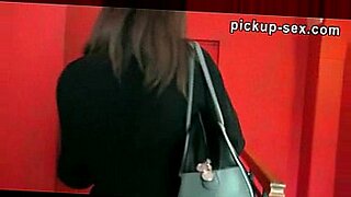 cuckold-derision-public-xvideos