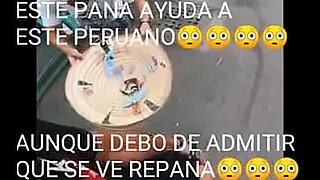 petite latina se toca esa sola