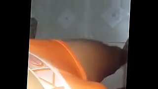 pretty bonde sucks guy while driving with cum in mouth