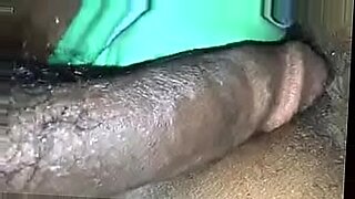 porn-milf-big-party-strip-game