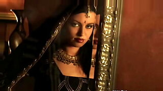 seduction-shy-mom-lesbians-videos