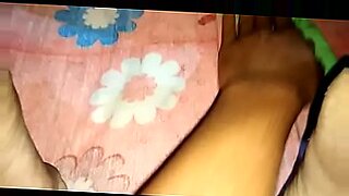 indian 18year girl chudai video