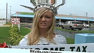 kimmy-granger-sucks-my-dick-redtube