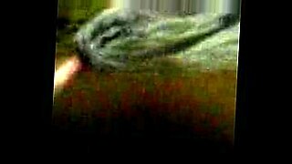 meera jasmine saree strip video