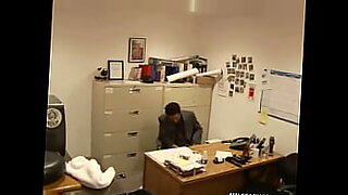 bum-bandits-fuck-at-the-office-redtube