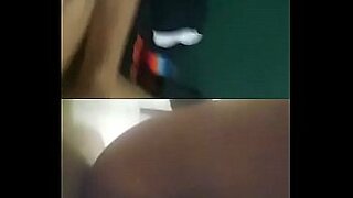 surprise par a son fils entrain de se masturber devant la webcam