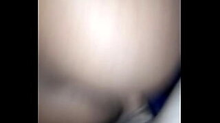videos de sexo pelo buraco do banheiro com travestis